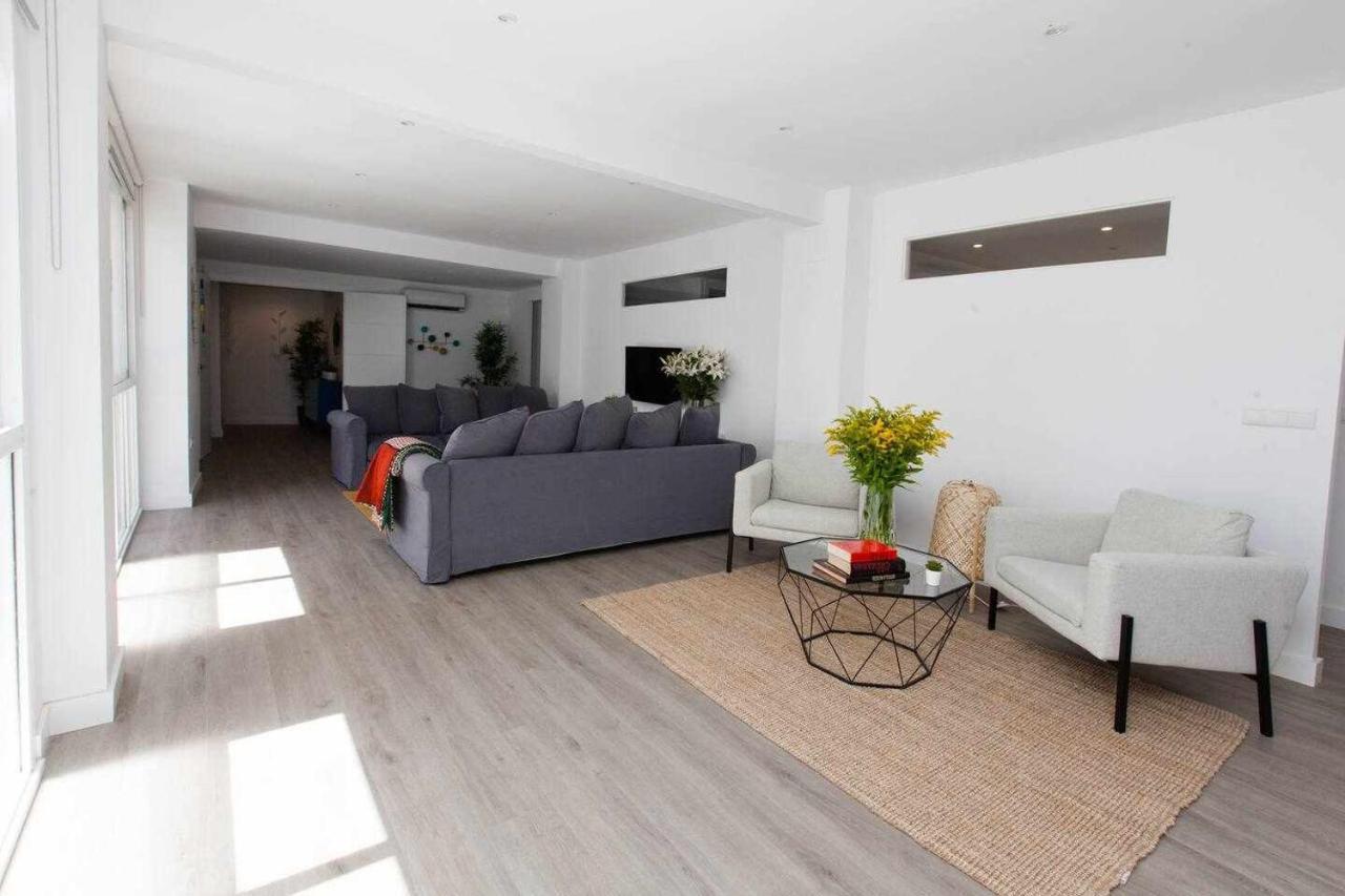 Isg Apartments Downtown Family Haven Free Parking Spot Sewilla Zewnętrze zdjęcie